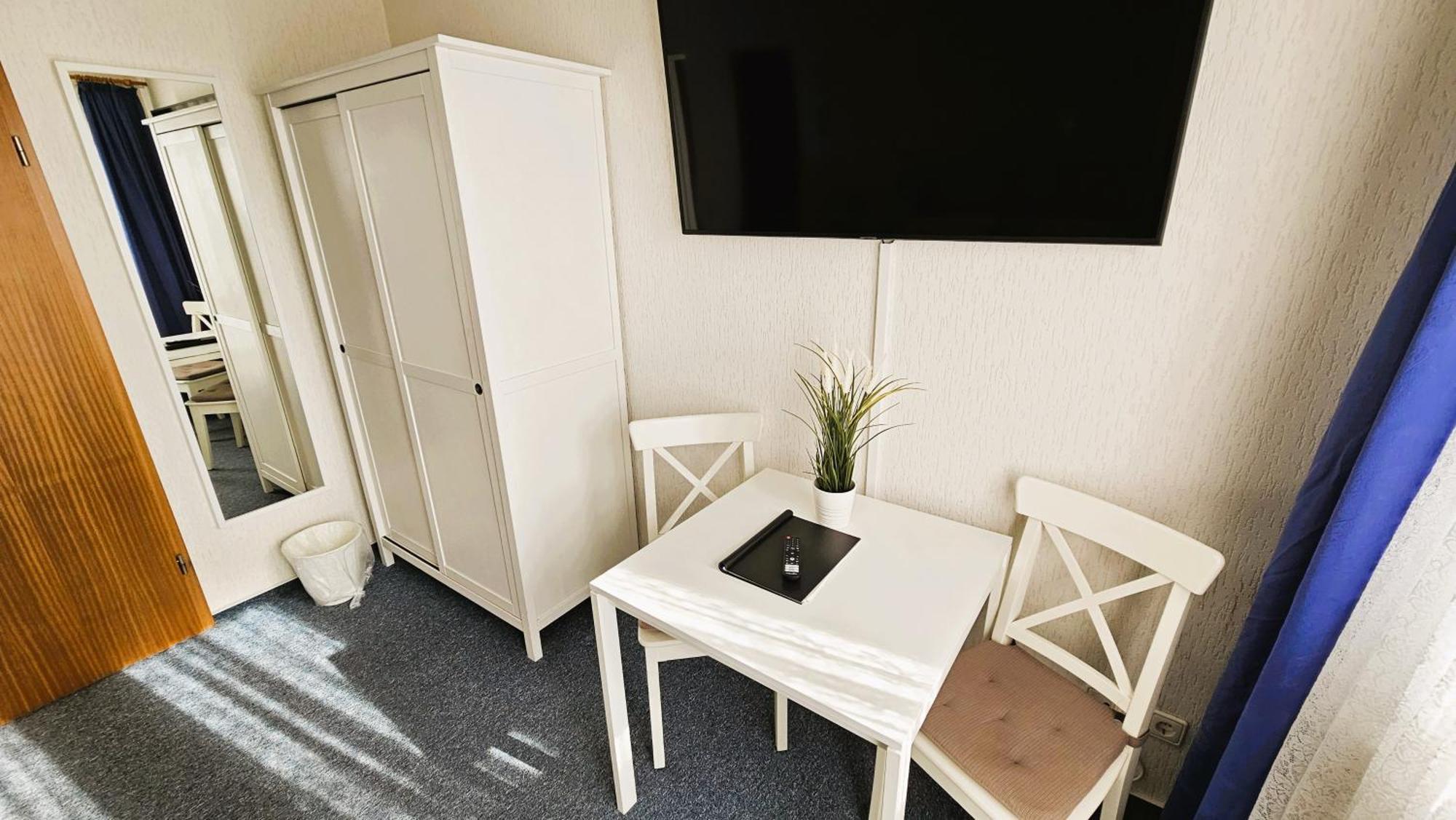 Hotel Dorfkrug Buesum الغرفة الصورة