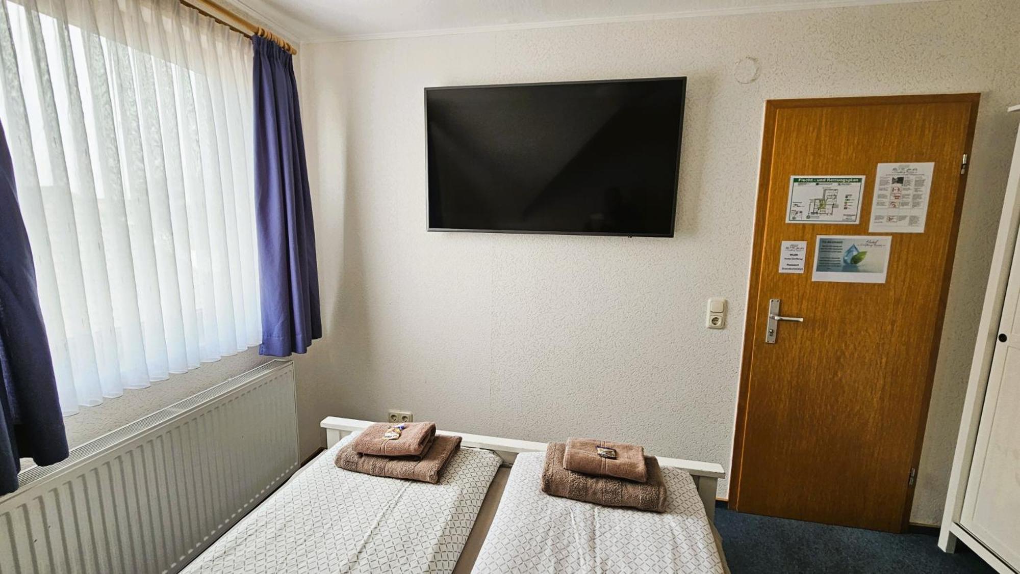 Hotel Dorfkrug Buesum الغرفة الصورة